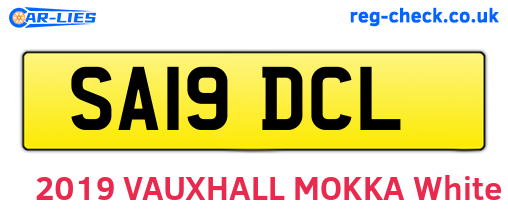SA19DCL are the vehicle registration plates.