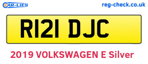 R121DJC are the vehicle registration plates.