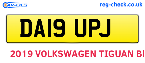 DA19UPJ are the vehicle registration plates.