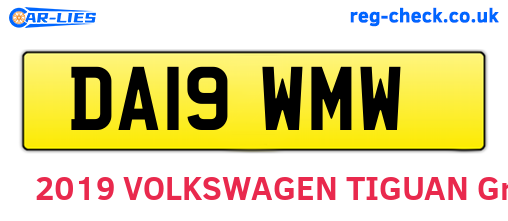 DA19WMW are the vehicle registration plates.