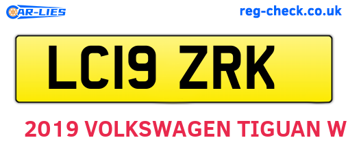 LC19ZRK are the vehicle registration plates.
