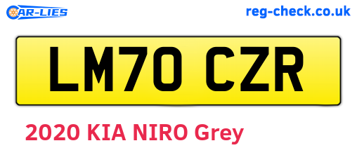 LM70CZR are the vehicle registration plates.
