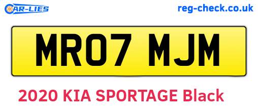 MR07MJM are the vehicle registration plates.