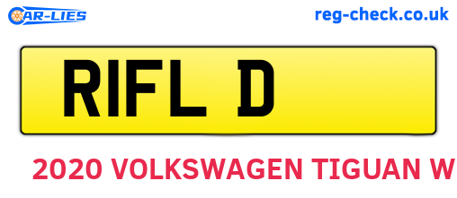 R1FLD are the vehicle registration plates.