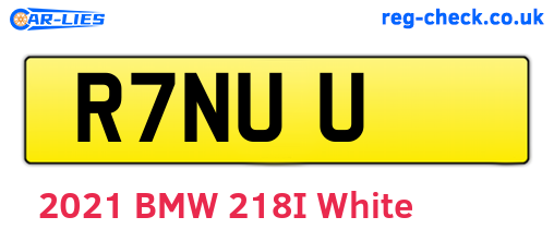 R7NUU are the vehicle registration plates.