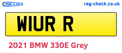 W1URR are the vehicle registration plates.