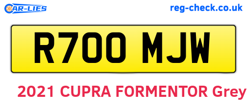 R700MJW are the vehicle registration plates.