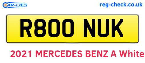 R800NUK are the vehicle registration plates.
