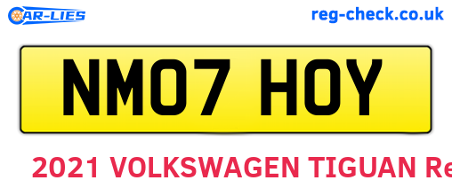 NM07HOY are the vehicle registration plates.