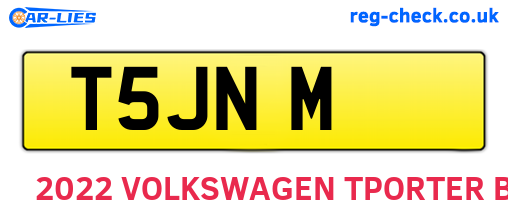 T5JNM are the vehicle registration plates.